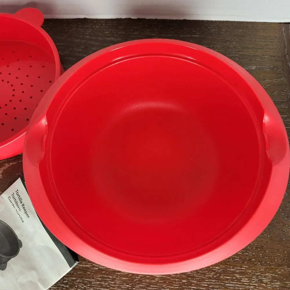 1.5 Qt Tupperware 3 Piece Tortilla Warmer Keeper Red/Pink #3222A-3, #7763A-3